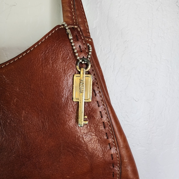 Fossil Sedona li Vintage Italian Scoop Red Leather Shoulder Bag - Picture 8 of 13